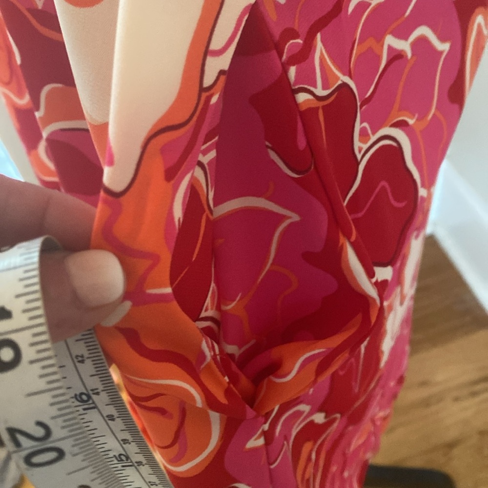 NWT LADIES FLORAL SWING DRESS- LARGE - Picture 8 of 10